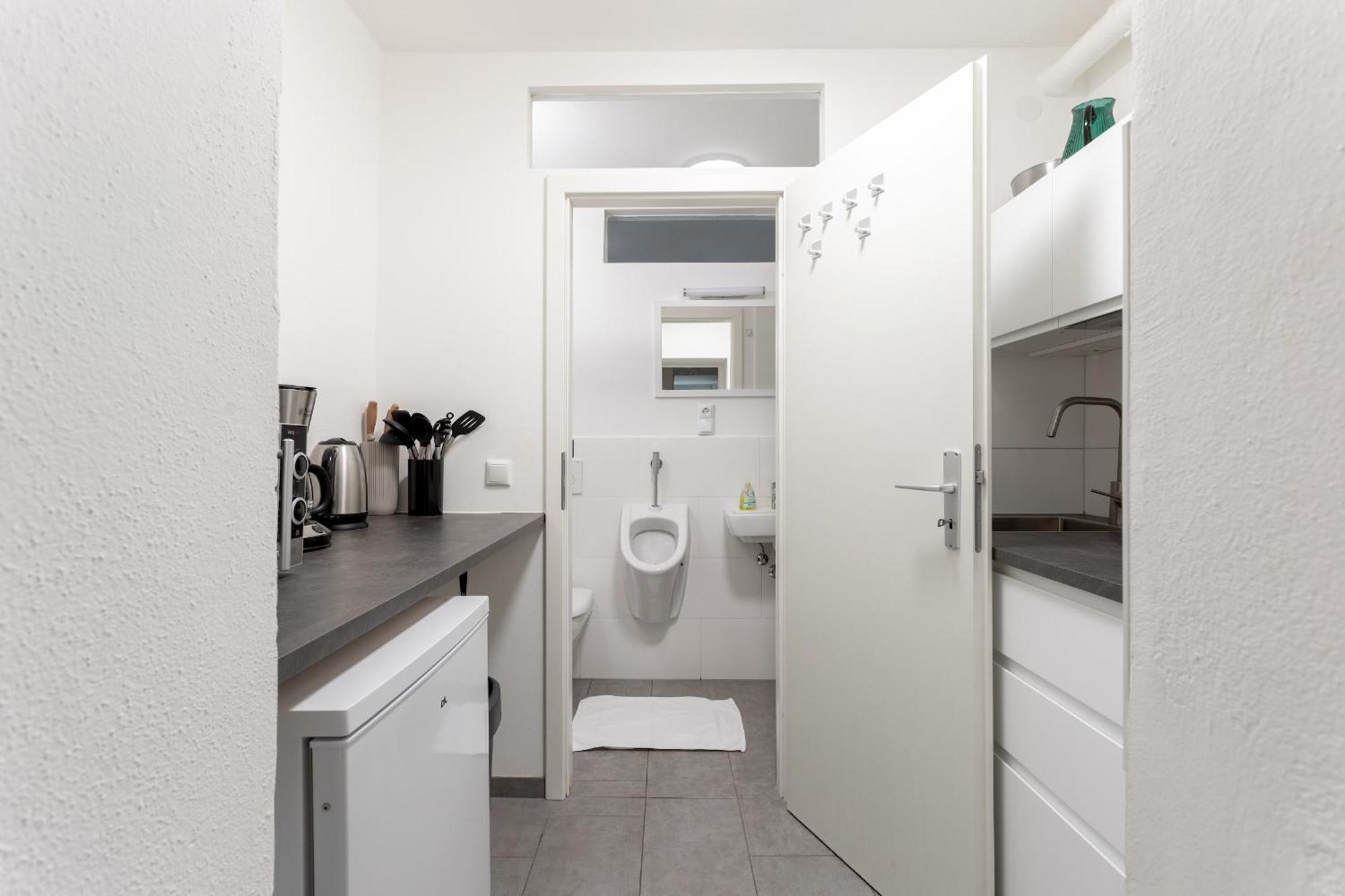 Global Living - Design Apartment I Central I Beamer I Kitchen I Terrace I Berlijn Buitenkant foto